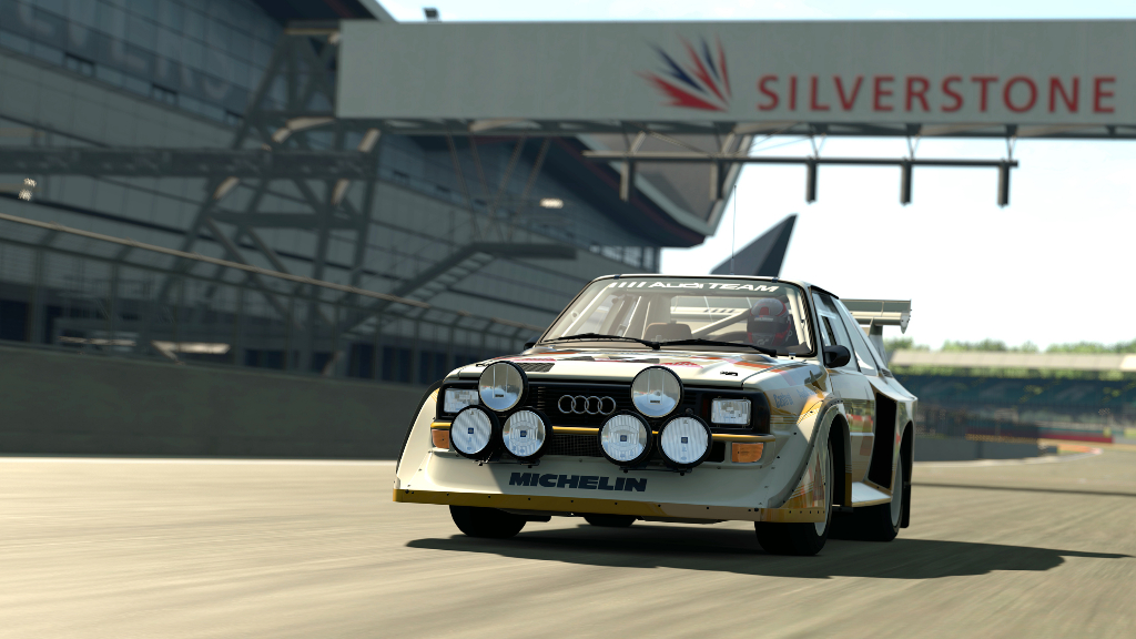 1368639823-2677-quattro-s1-02